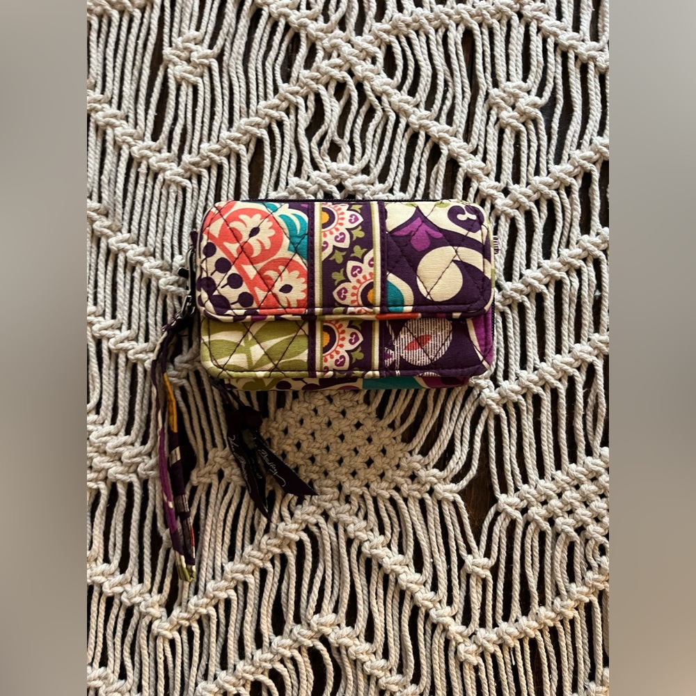 Woman’s Multi Color Vera Bradley Wallet